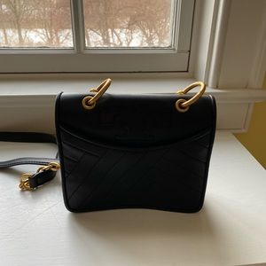 Tory Burch purse, barely used